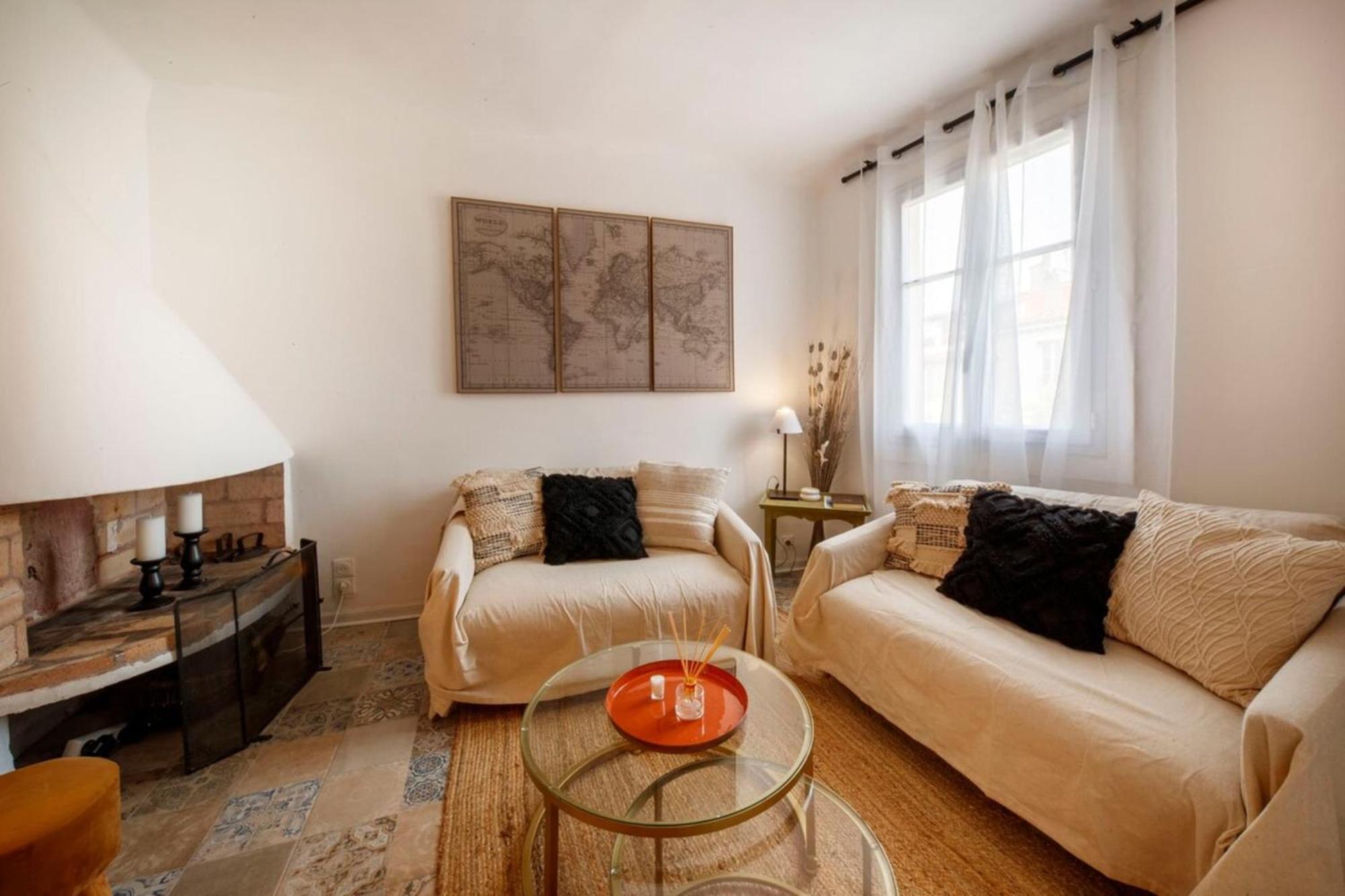 06M - Old Antibes Beautiful Duplex Terrace With Sea View Apartment Exterior photo